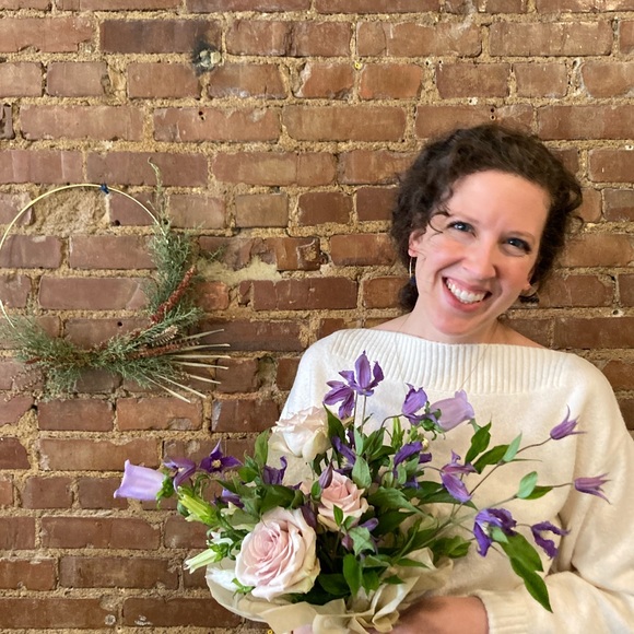 Meet your Posher, Madeline - Picture 1 of 1